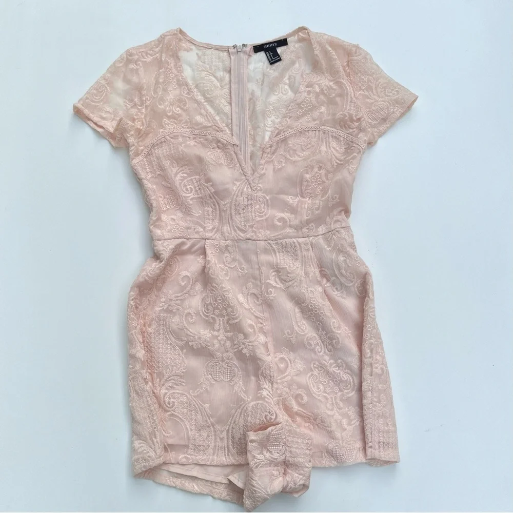 Forever 21 Beige Lace Romper Womens S Y2K Coquette Fairy Whimsical Babydoll Boho